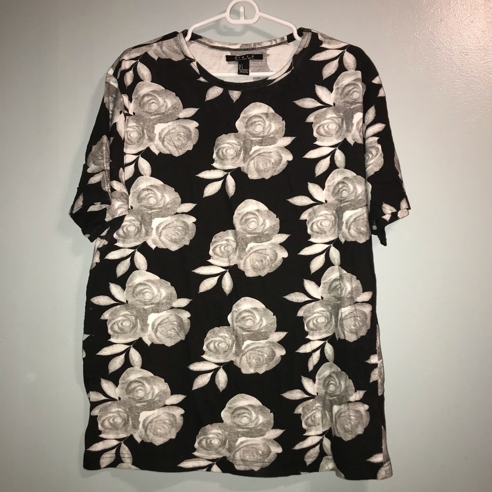 Rose Print t-shirt